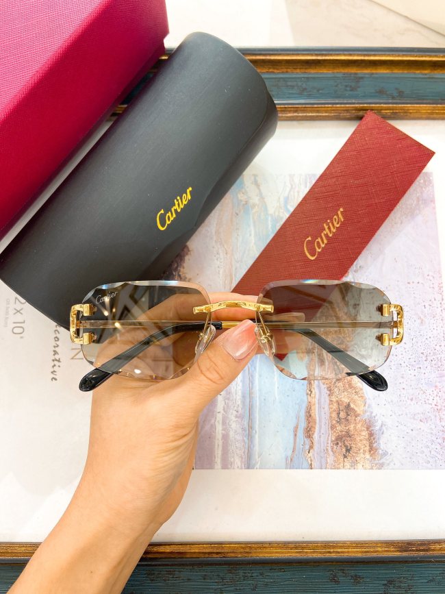 Cartier Sunglasses AAAA-8123