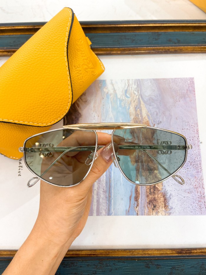 Loewe Sunglasses AAAA-547