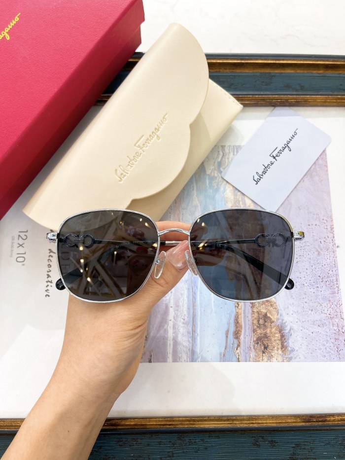 Ferragamo Sunglasses AAAA-937