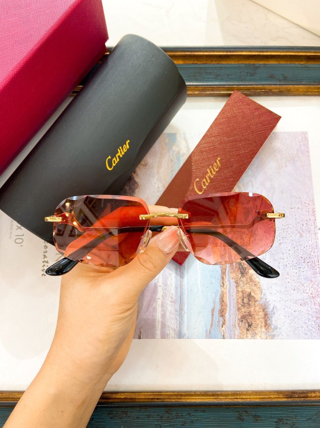 Cartier Sunglasses AAAA-8071
