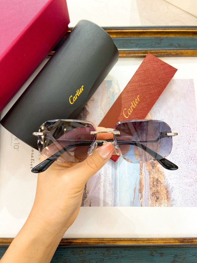 Cartier Sunglasses AAAA-8070