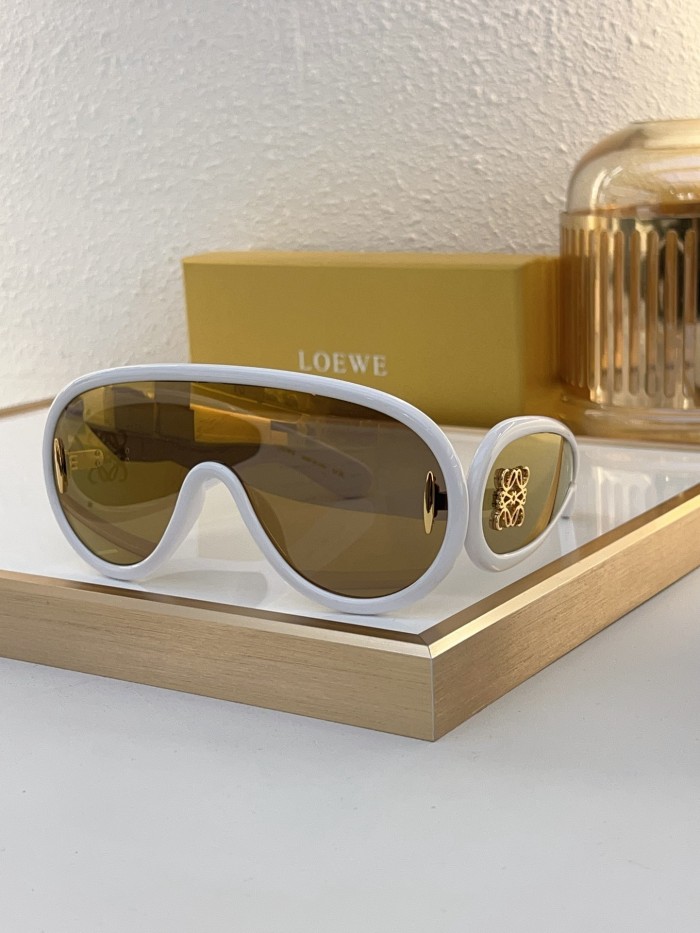 Loewe Sunglasses AAAA-538