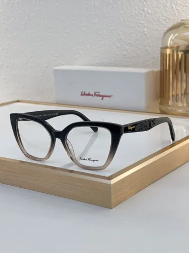 Ferragamo Sunglasses AAAA-860