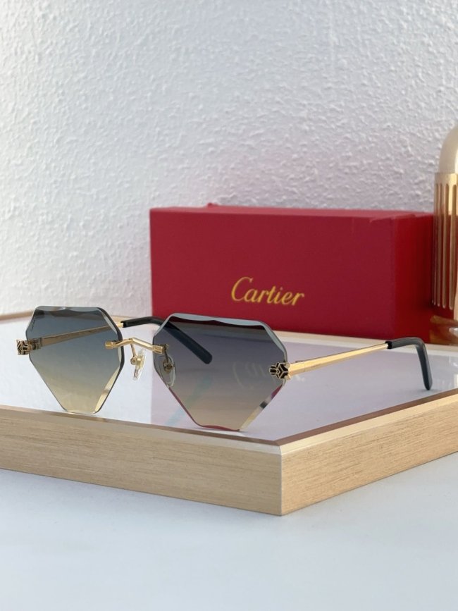 Cartier Sunglasses AAAA-8195