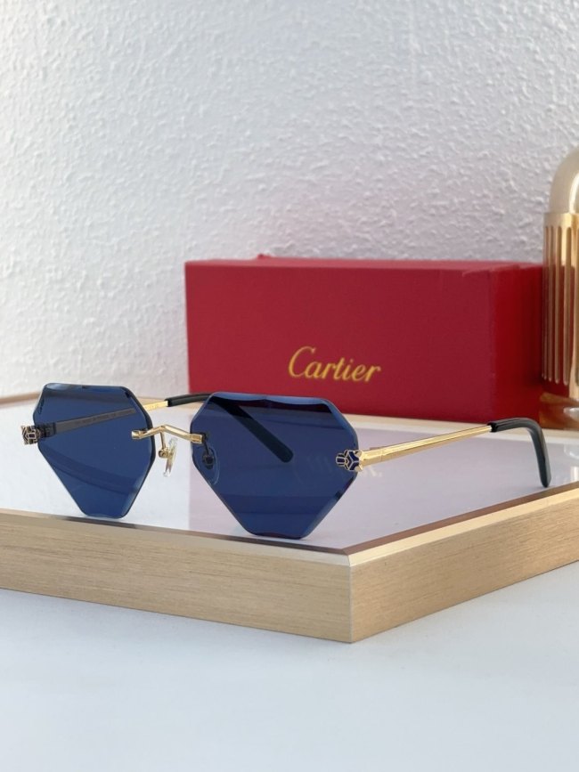 Cartier Sunglasses AAAA-8194