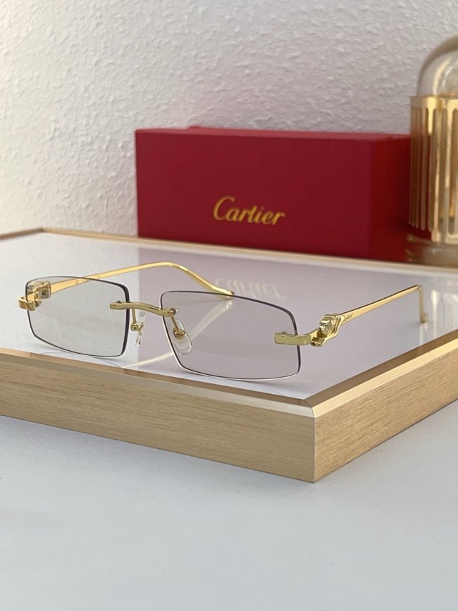 Cartier Sunglasses AAAA-8026