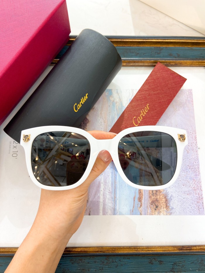 Cartier Sunglasses AAAA-8132
