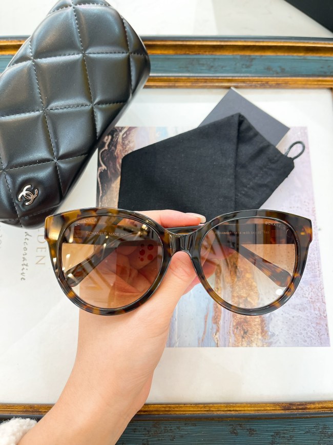 CHNL Sunglasses AAAA-4516