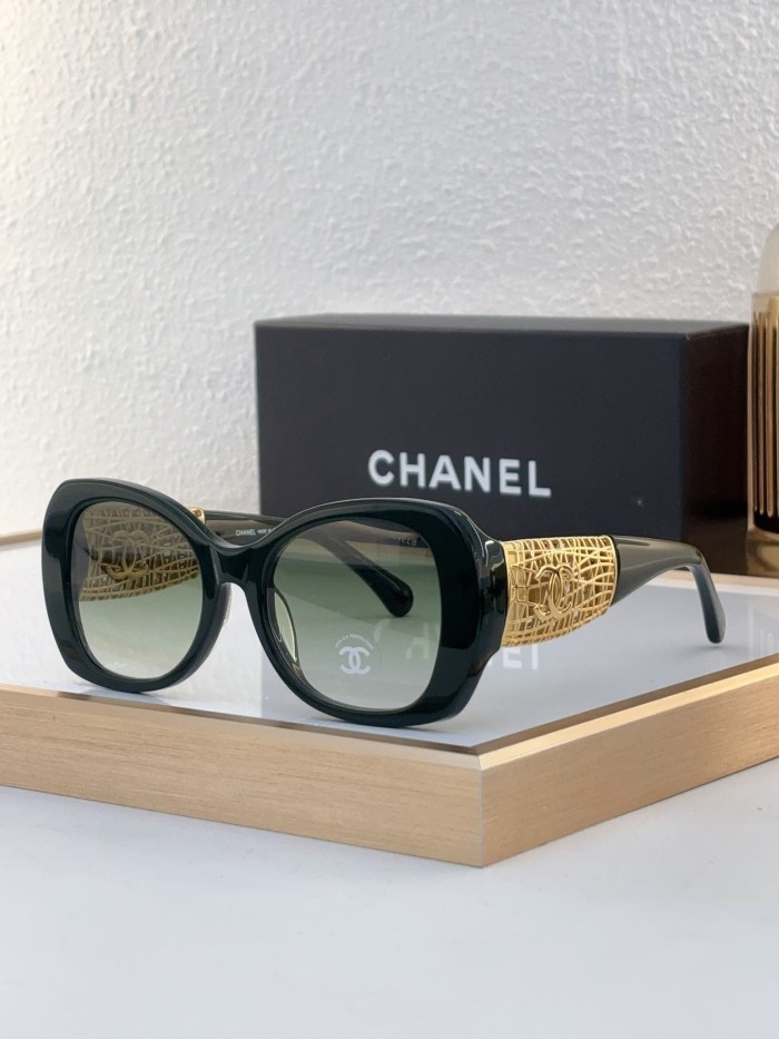 CHNL Sunglasses AAAA-4782