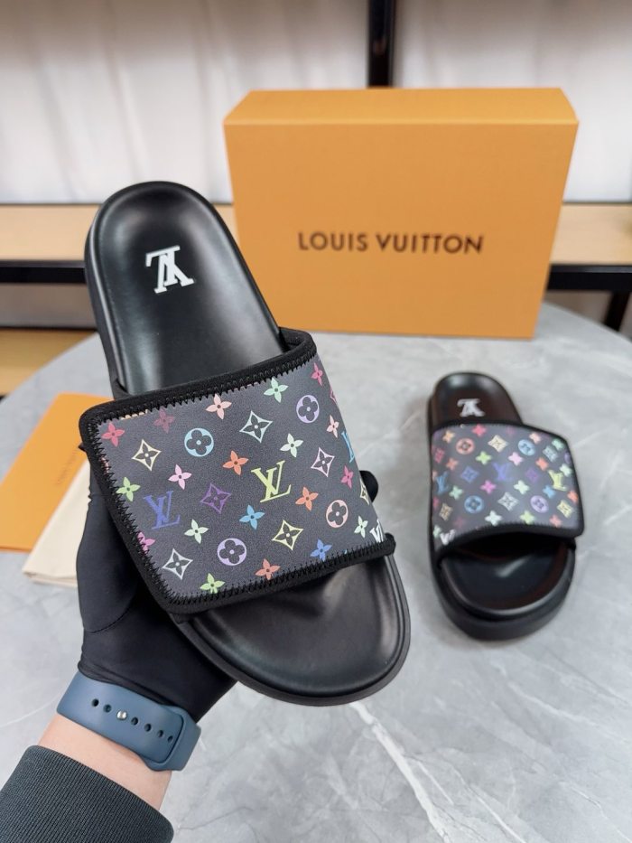 LV Sandals 1：1 Quality-898