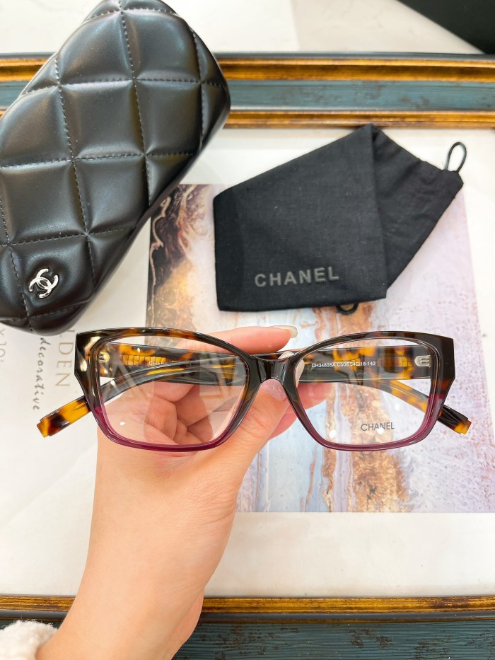 CHNL Sunglasses AAAA-4704