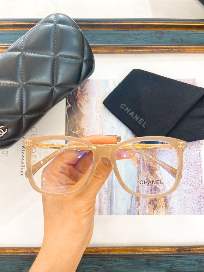 CHNL Sunglasses AAAA-4631