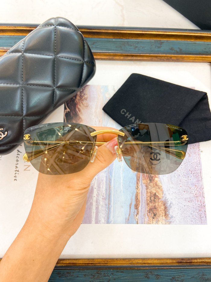 CHNL Sunglasses AAAA-4728