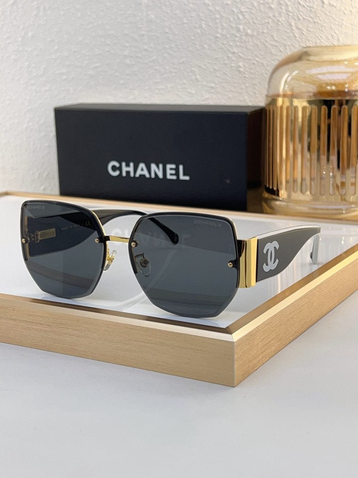 CHNL Sunglasses AAAA-4839