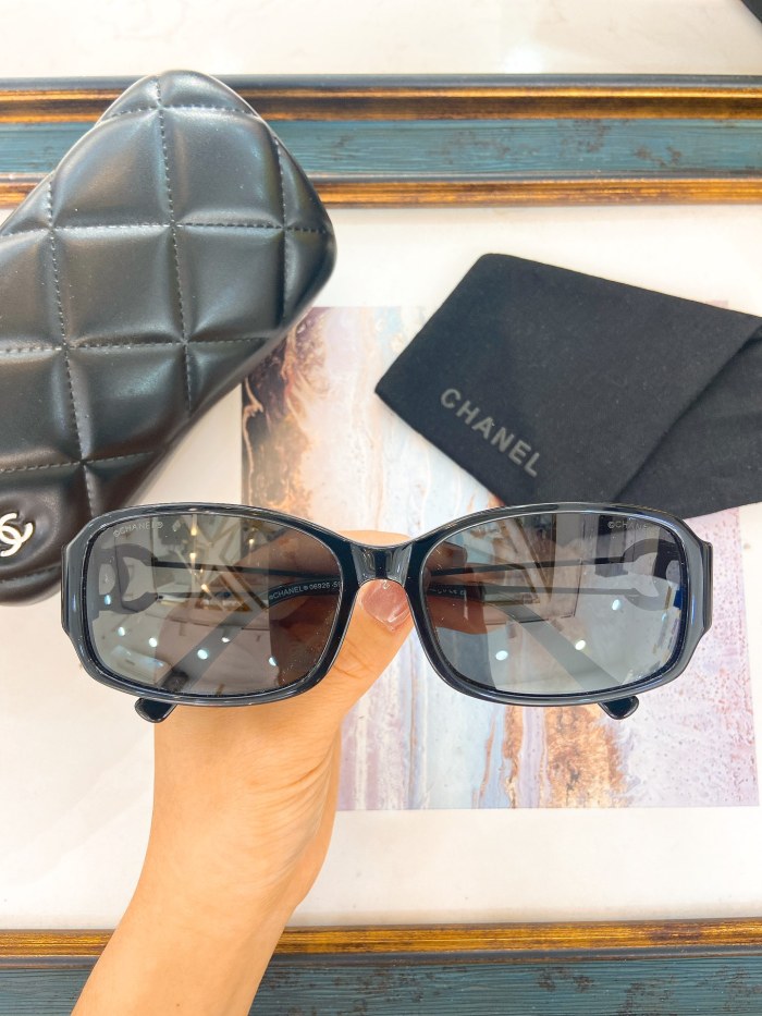 CHNL Sunglasses AAAA-4478