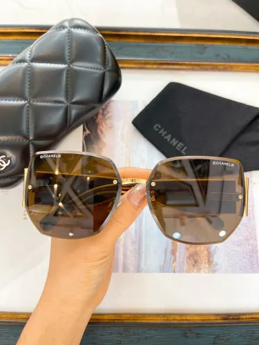 CHNL Sunglasses AAAA-4831