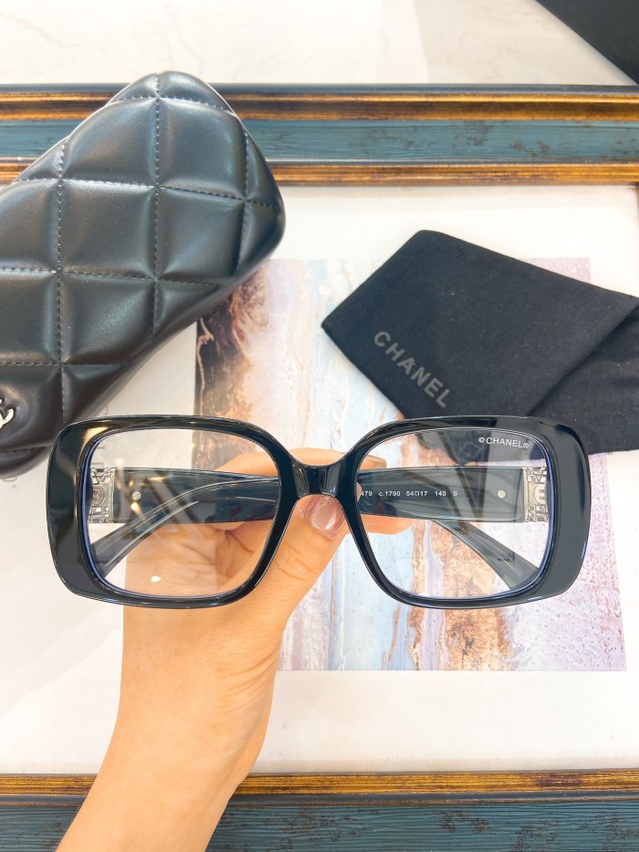 CHNL Sunglasses AAAA-4501