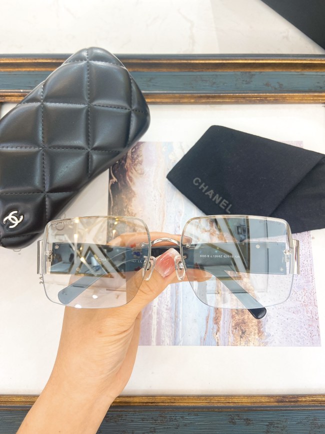 CHNL Sunglasses AAAA-4510