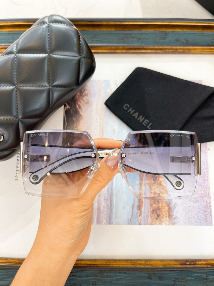 CHNL Sunglasses AAAA-4844