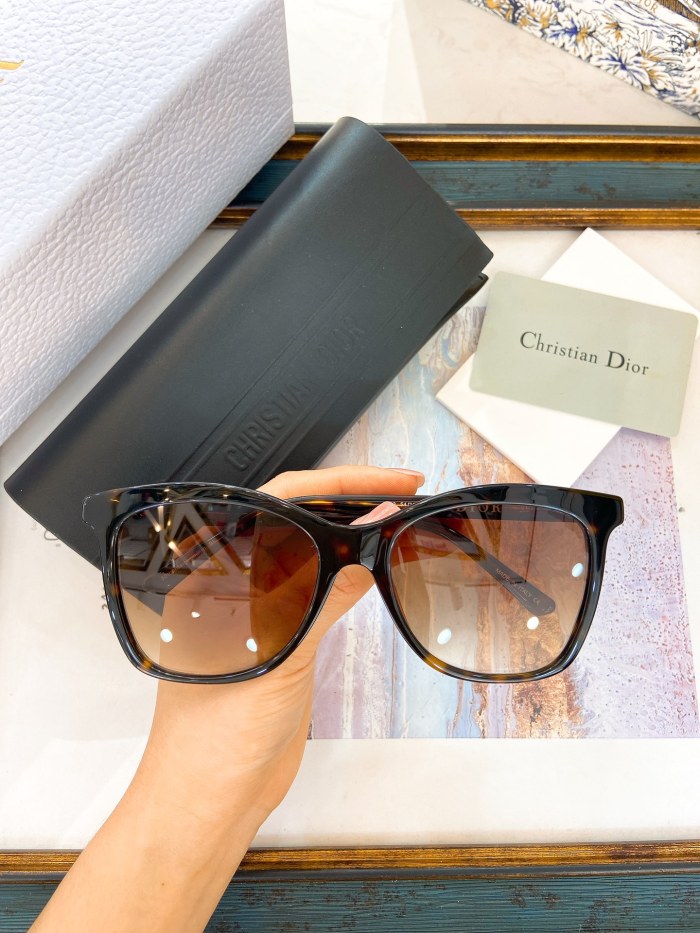 Dior Sunglasses AAAA-3206