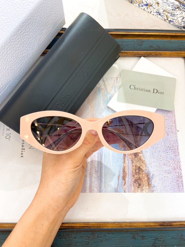 Dior Sunglasses AAAA-3181
