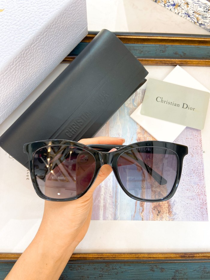 Dior Sunglasses AAAA-3205