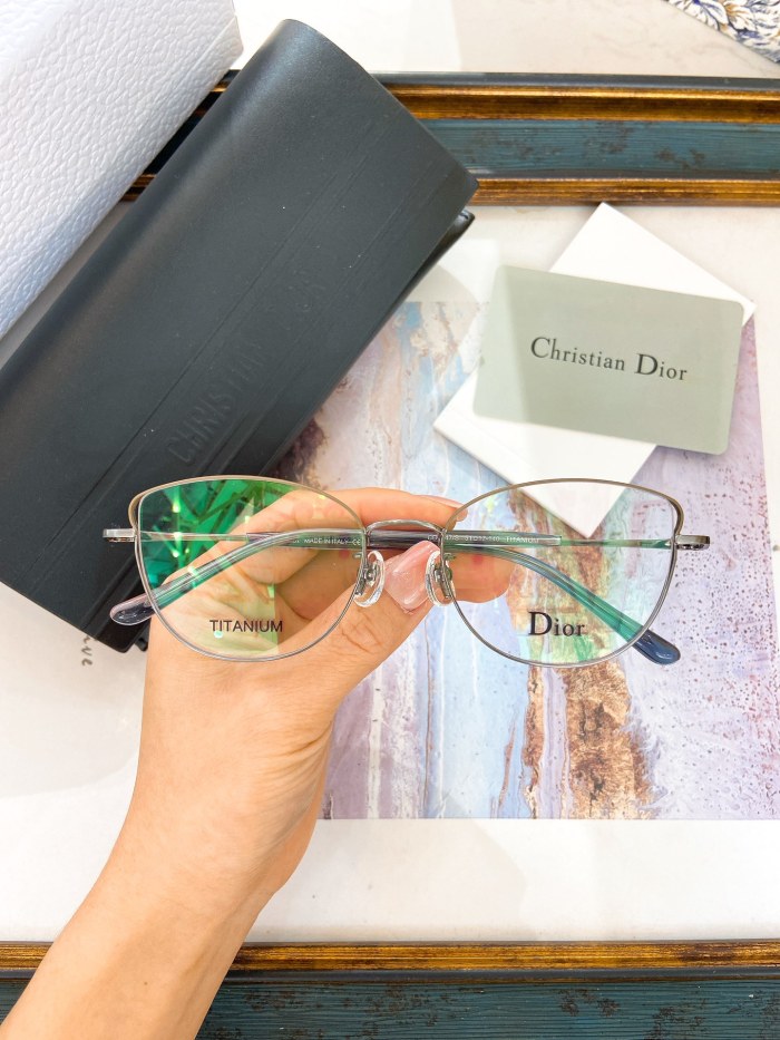 Dior Sunglasses AAAA-3220