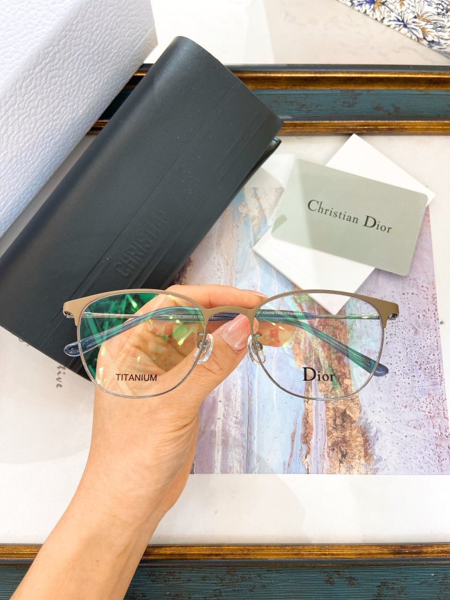 Dior Sunglasses AAAA-3215