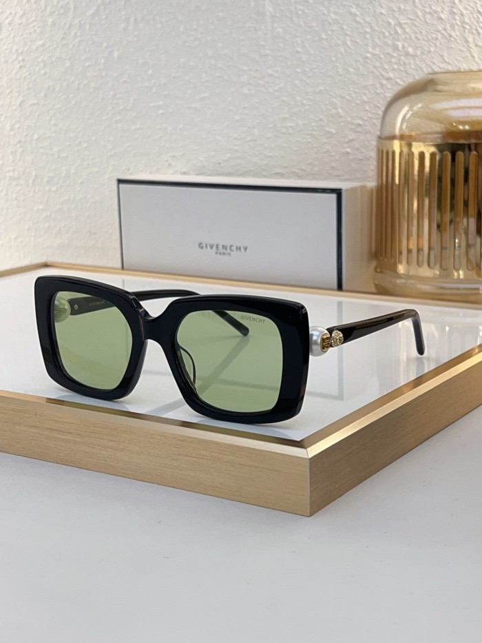 GIVENCHY Sunglasses AAAA-410
