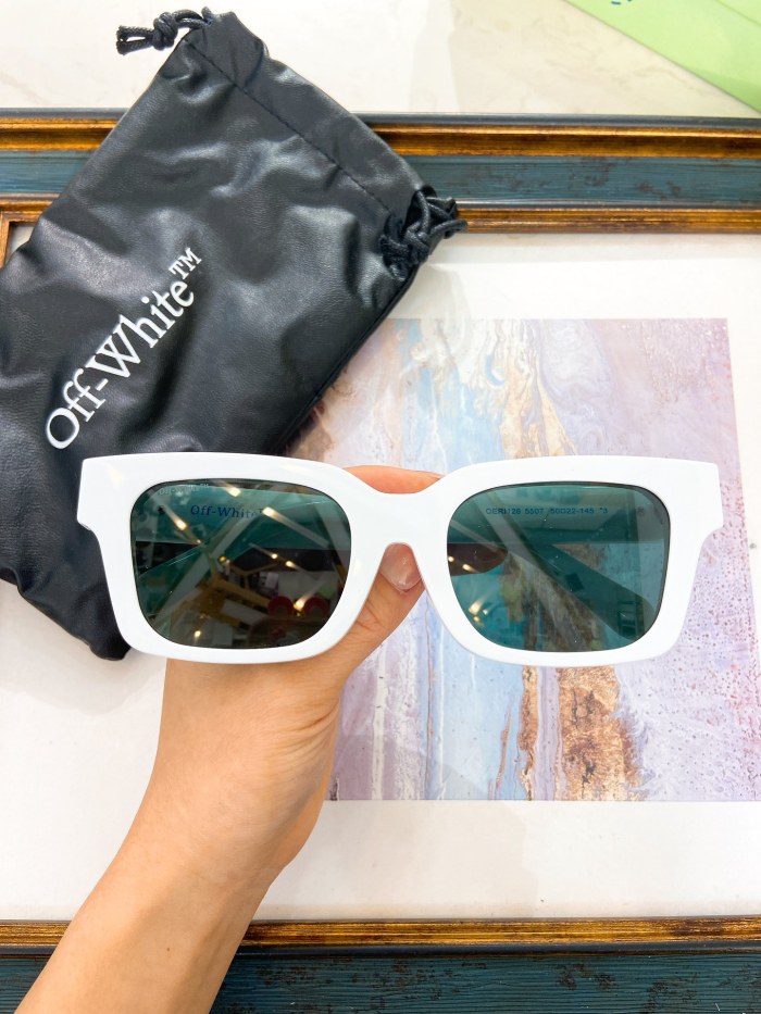 Off white Sunglasses AAAA-881