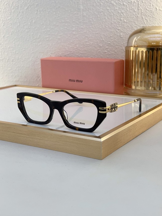 Miu Miu Sunglasses AAAA-1556
