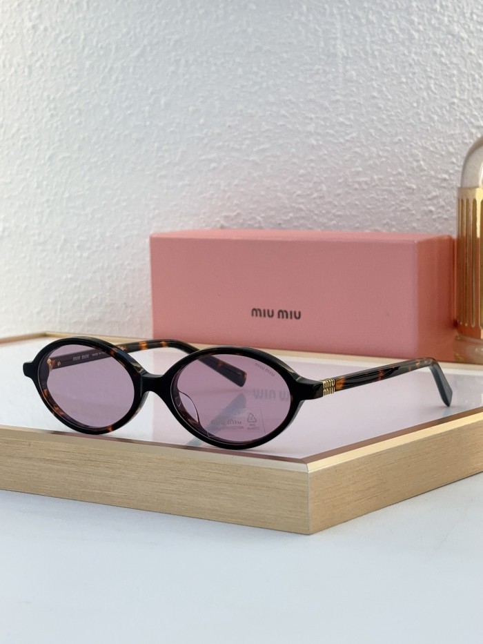 Miu Miu Sunglasses AAAA-1590