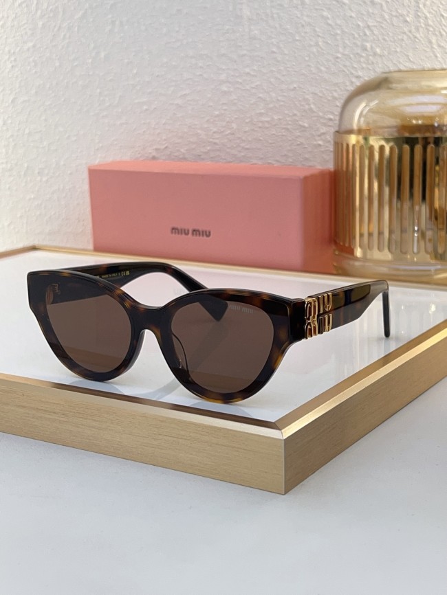 Miu Miu Sunglasses AAAA-1537