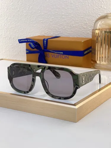 LV Sunglasses AAAA-5366