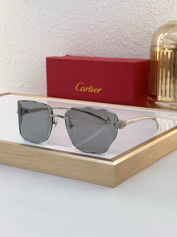 Cartier Sunglasses AAAA-8424