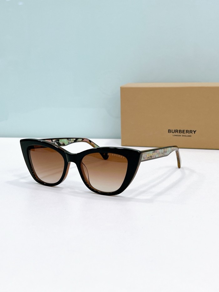 Burberry Sunglasses AAAA-2964