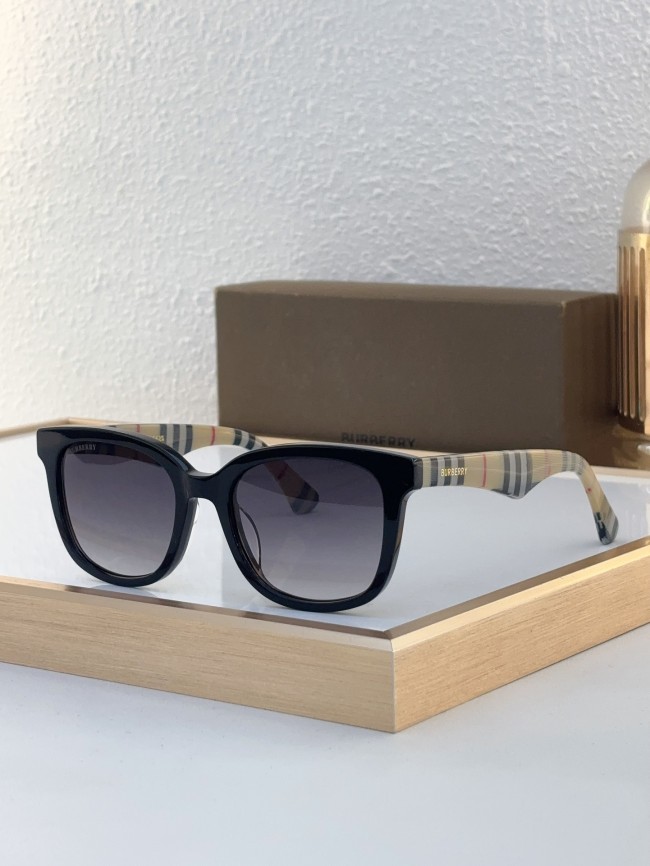 Burberry Sunglasses AAAA-2980