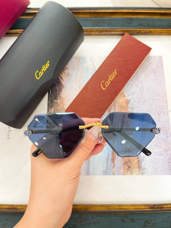 Cartier Sunglasses AAAA-8276