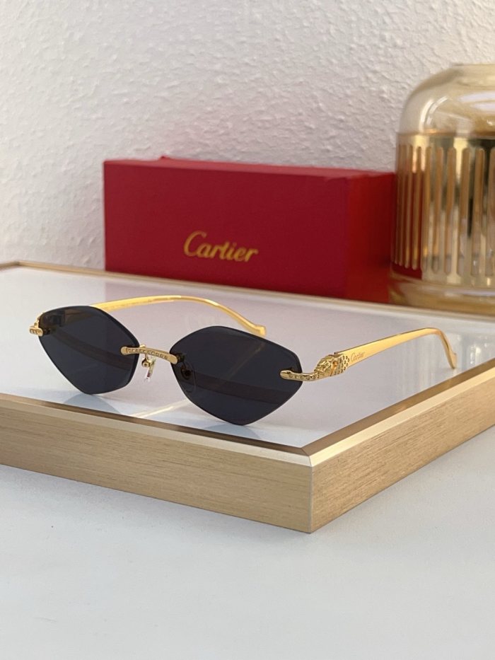 Cartier Sunglasses AAAA-8449