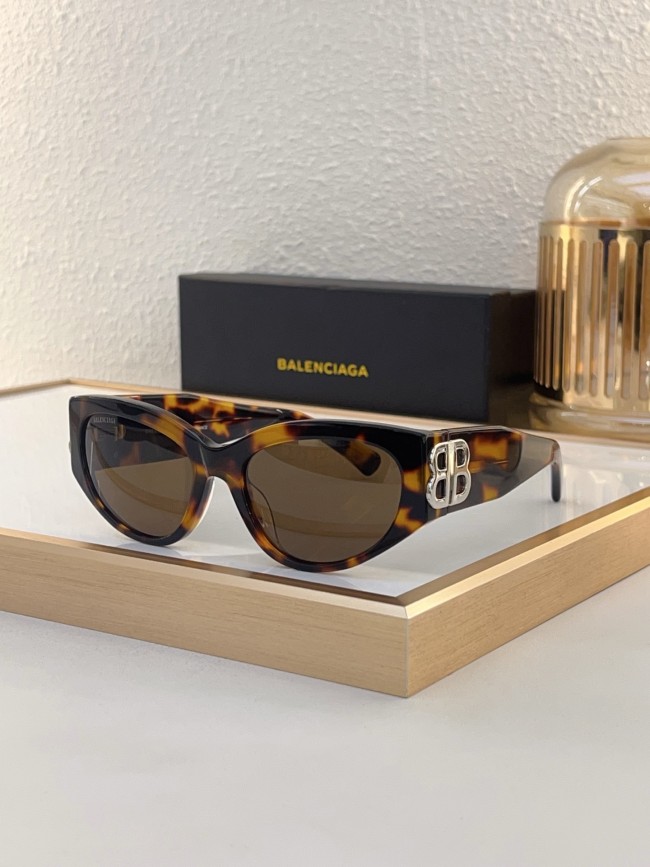 B Sunglasses AAAA-1146