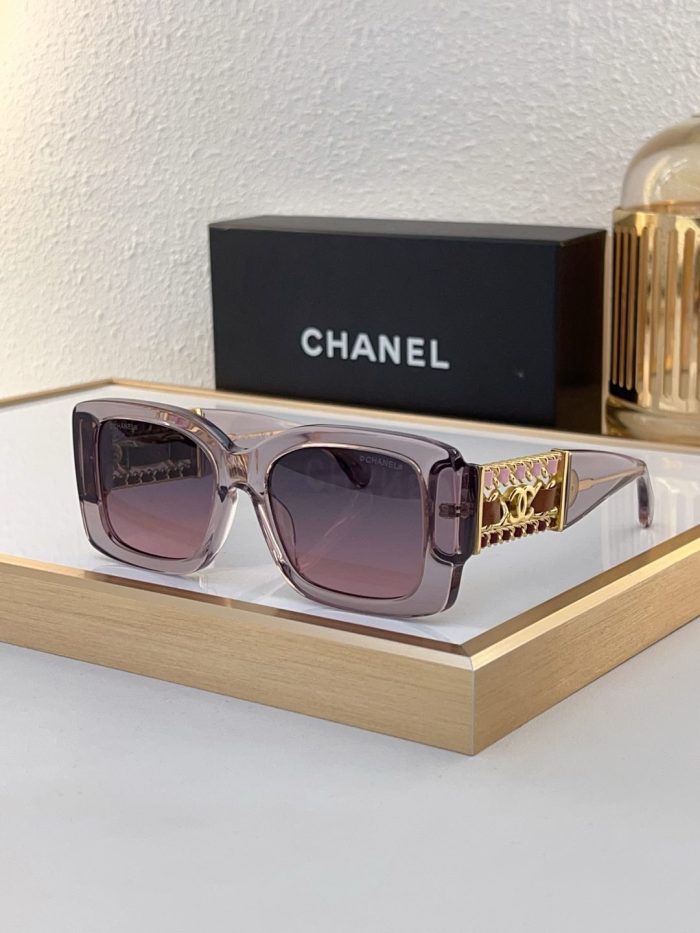 CHNL Sunglasses AAAA-4924