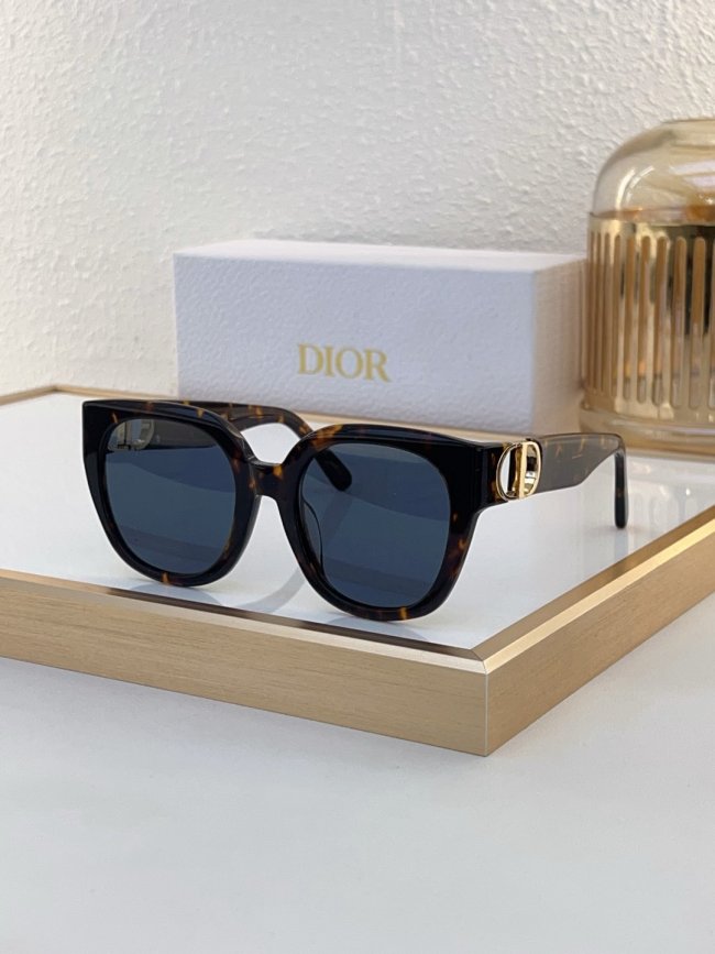 Dior Sunglasses AAAA-3302