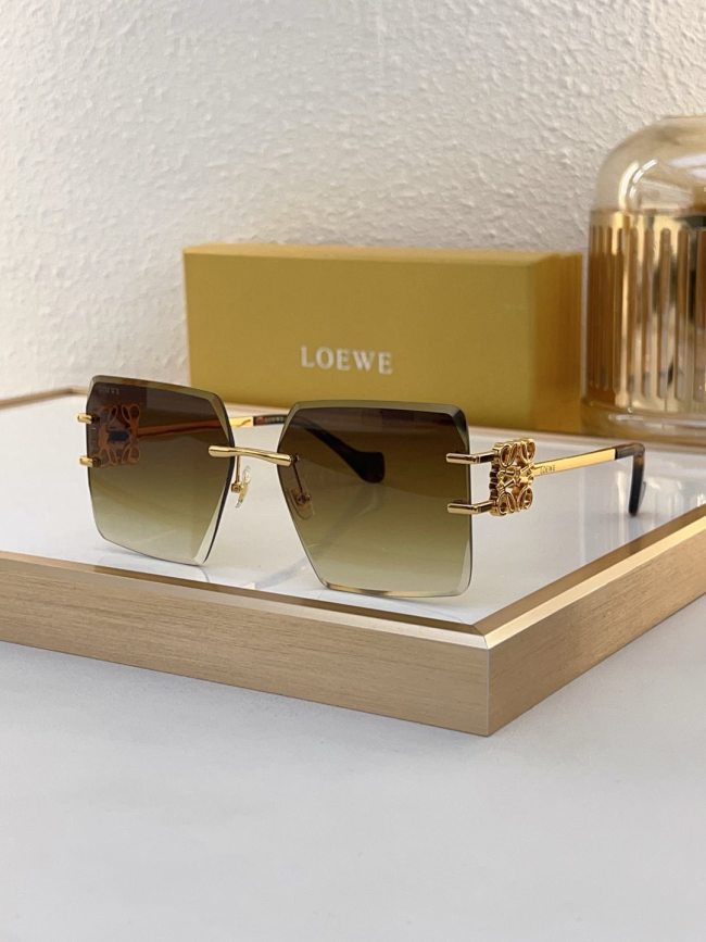 Loewe Sunglasses AAAA-588