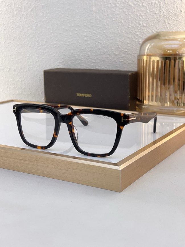 Tom Ford Sunglasses AAAA-4410