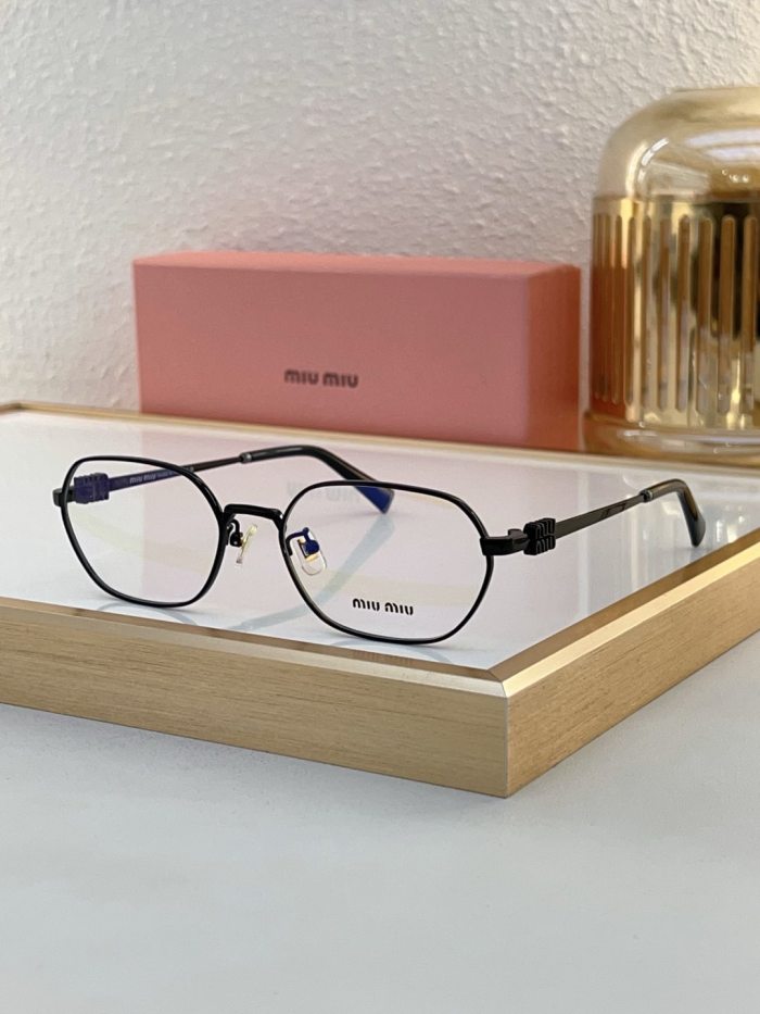 Miu Miu Sunglasses AAAA-1683