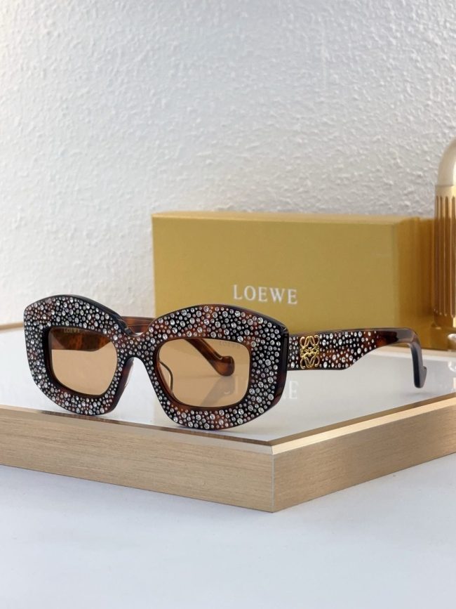 Loewe Sunglasses AAAA-595