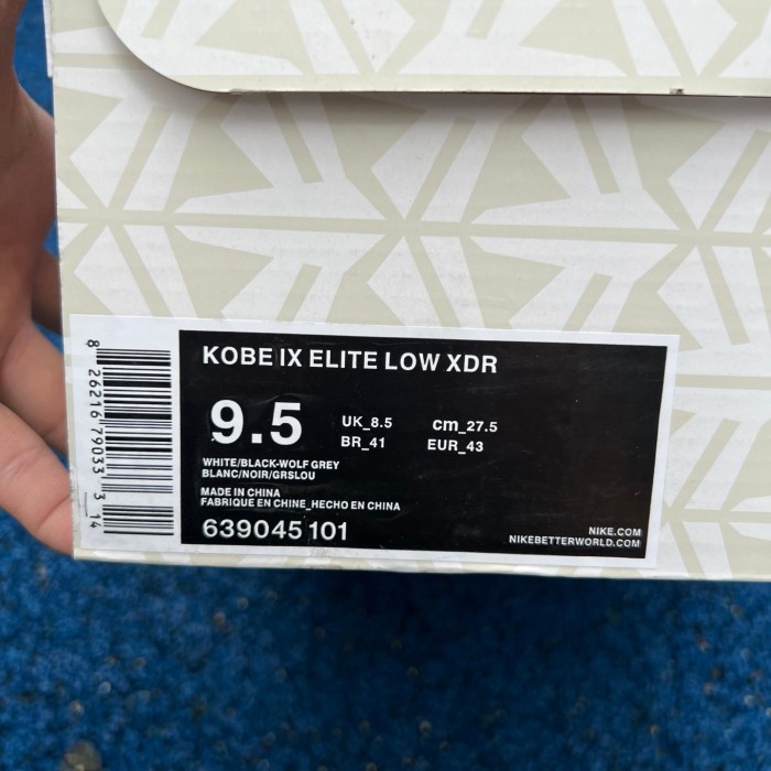 Authentic Nike Kobe 9 Elite Low Beethoven