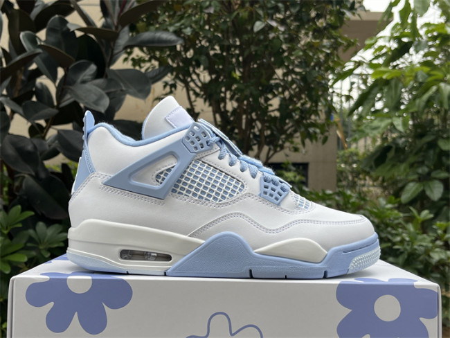 Authentic Air Jordan 4“ALUMINUM” Women