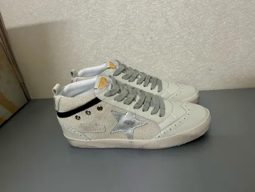 Super Max Golden Goose Shoes-047