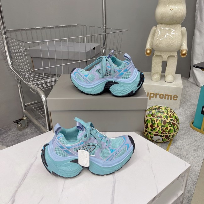 B 17FW Tripe-S High End Sneaker-613